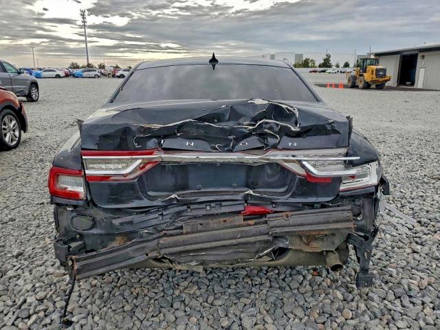  LINCOLN CONTINENTL 2019 Czarny