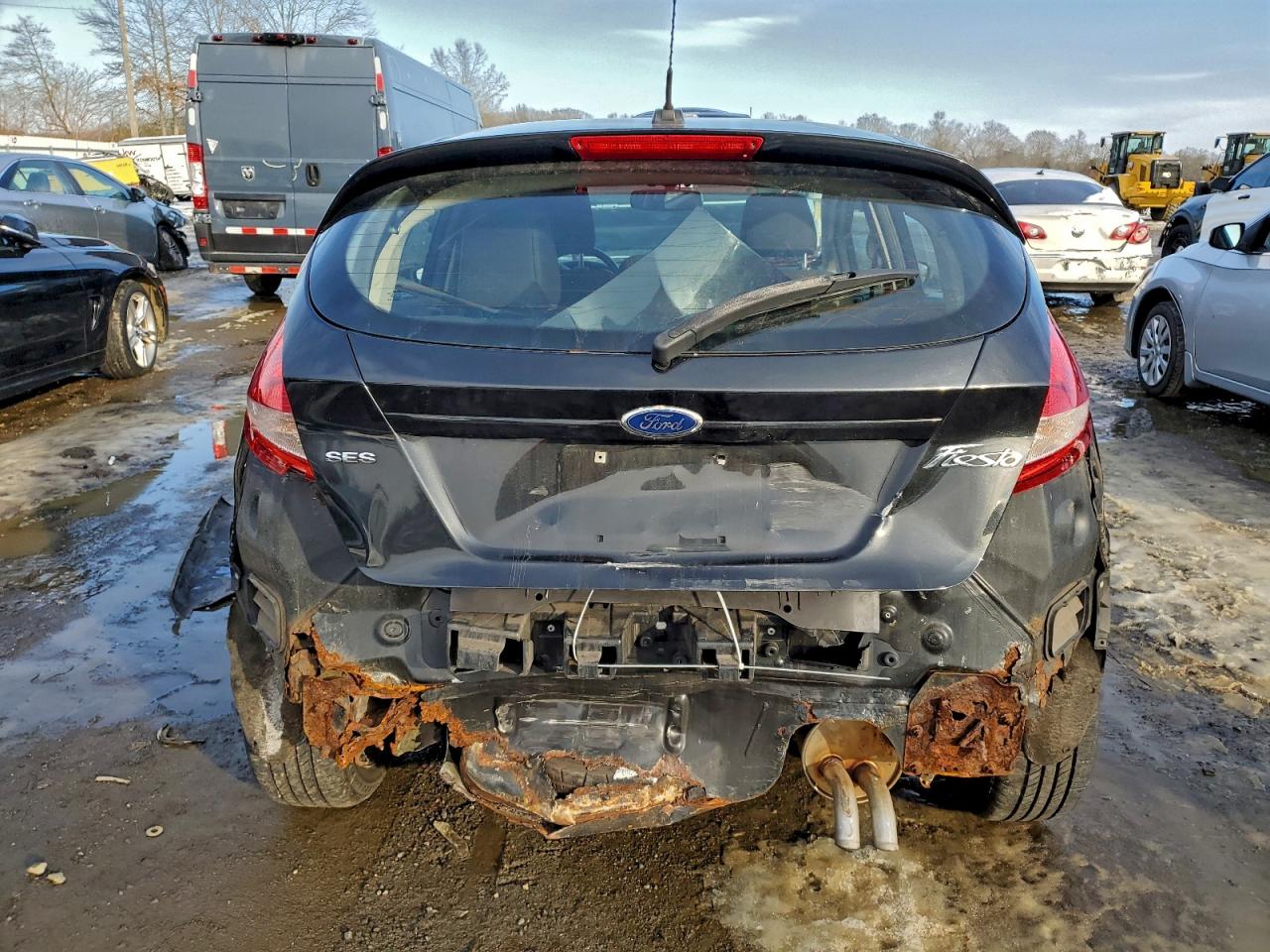 2011 Ford Fiesta Ses VIN: 3FADP4FJ2BM168202 Lot: 96473215