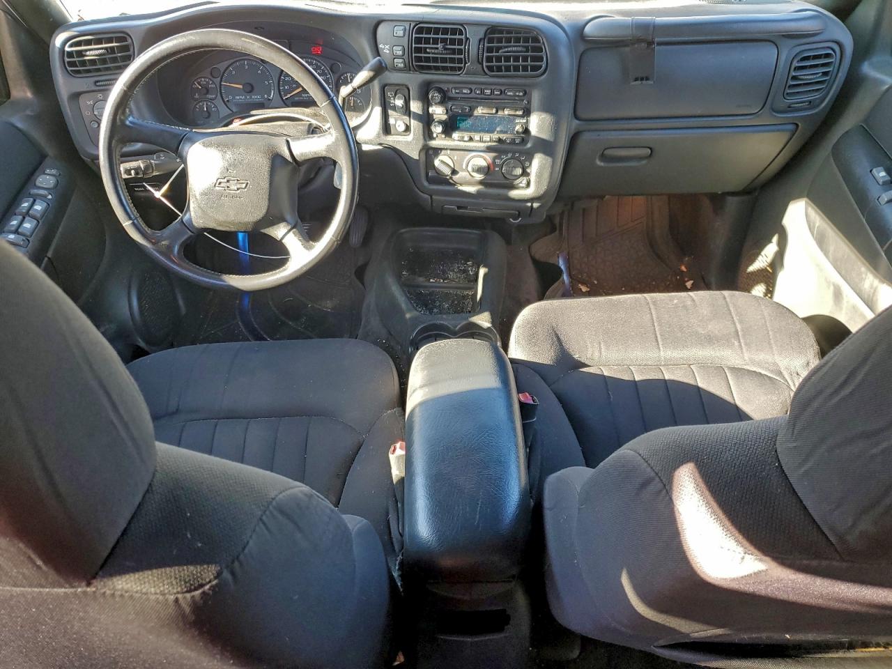 2003 Chevrolet Blazer VIN: 1GNDT13X23K175275 Lot: 96124485