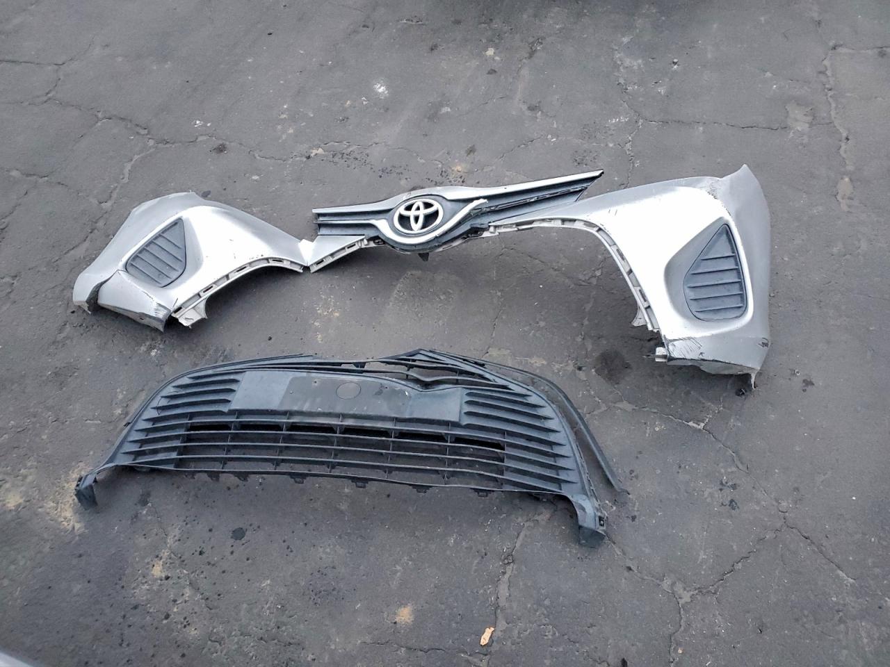 2015 Toyota Yaris VIN: VNKKTUD34FA048316 Lot: 94752405