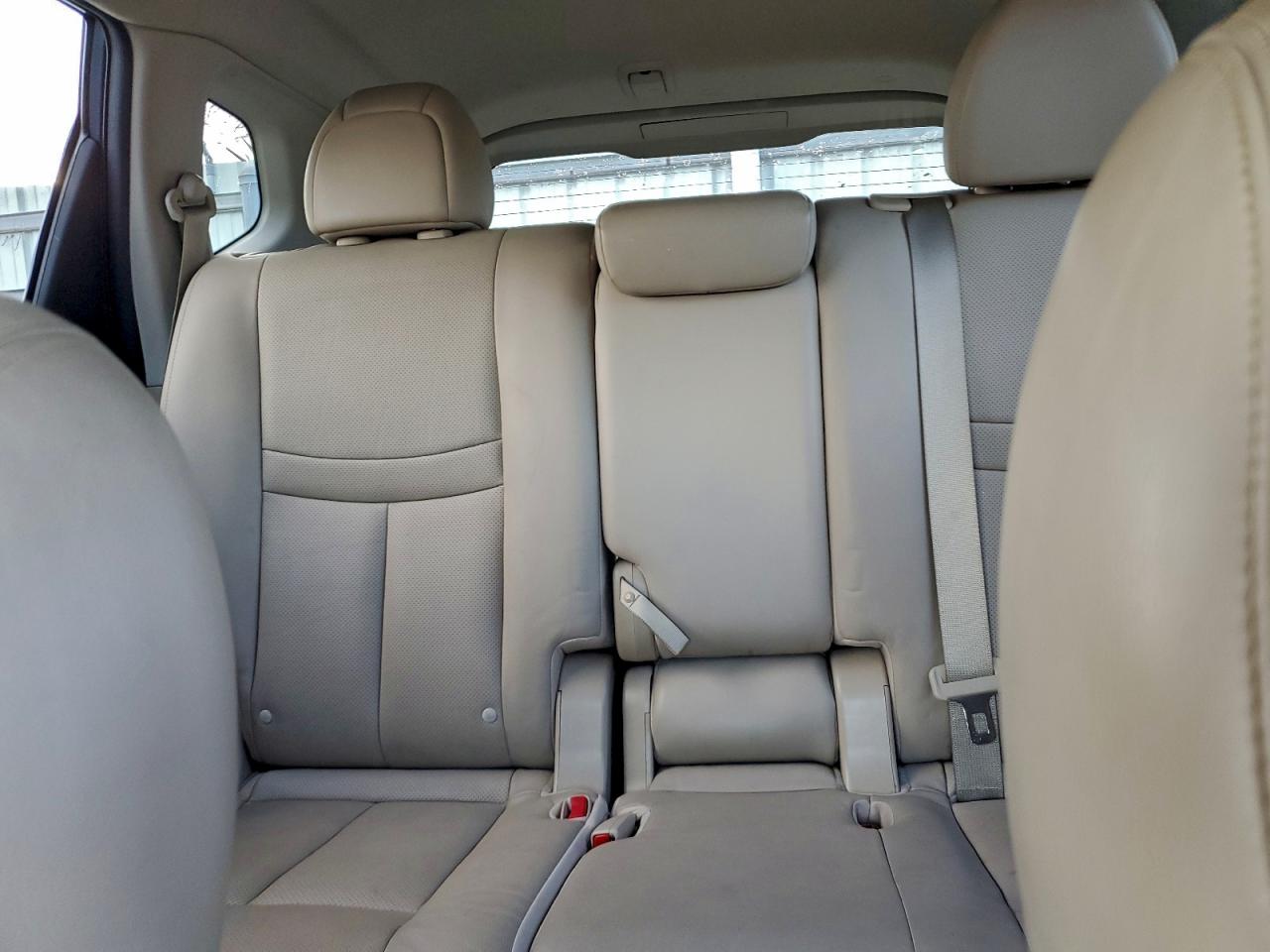 2014 Nissan Rogue S VIN: 5N1AT2MT6EC817003 Lot: 94428365