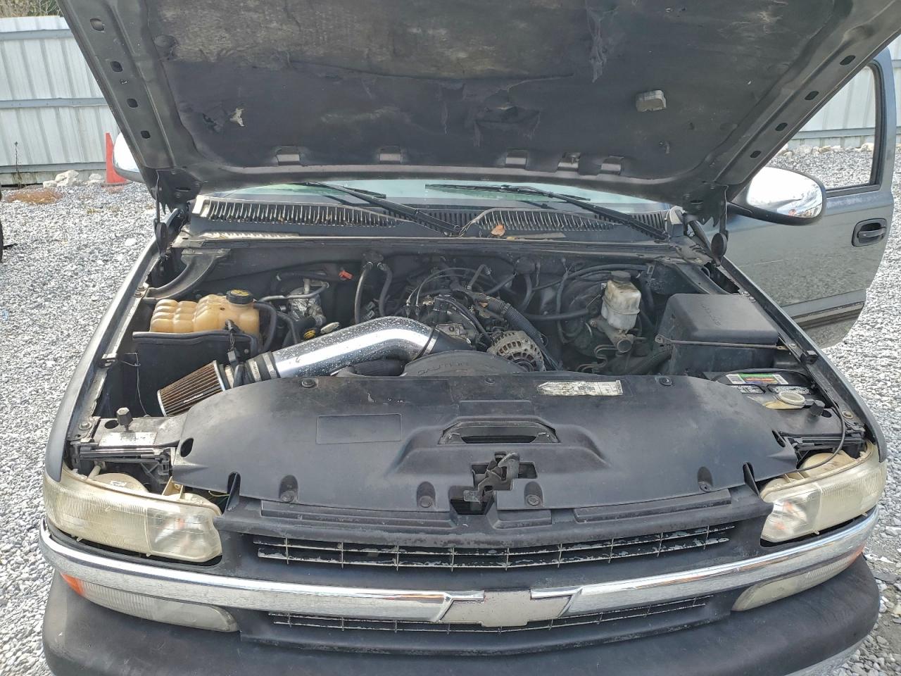 2001 Chevrolet Silverado C1500 VIN: 2GCEC19T011225136 Lot: 94730905