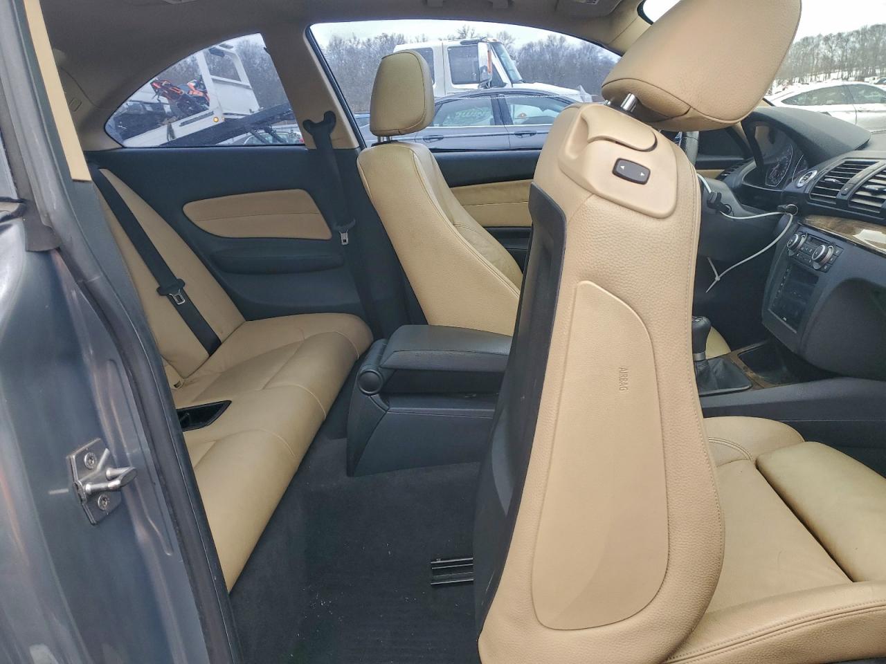 Фото: WBAUC9C54BVM09206