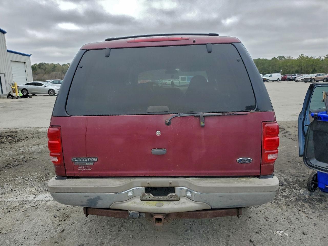 2000 Ford Expedition Eddie Bauer VIN: 1FMRU1763YLA95025 Lot: 95664205