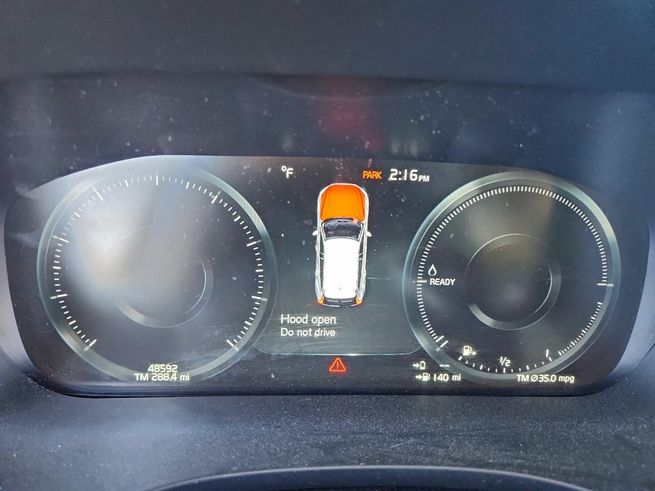 2019 Volvo Xc60 T8 R-Design VIN: LYVBR0DM3KB239091 Lot: 96373825