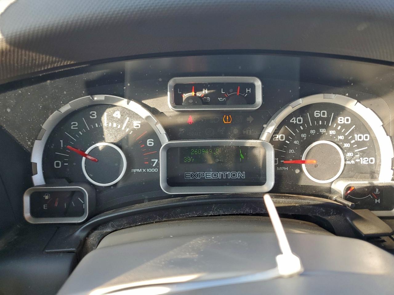 2007 Ford Expedition Xlt VIN: 1FMFU155X7LA01542 Lot: 95968445