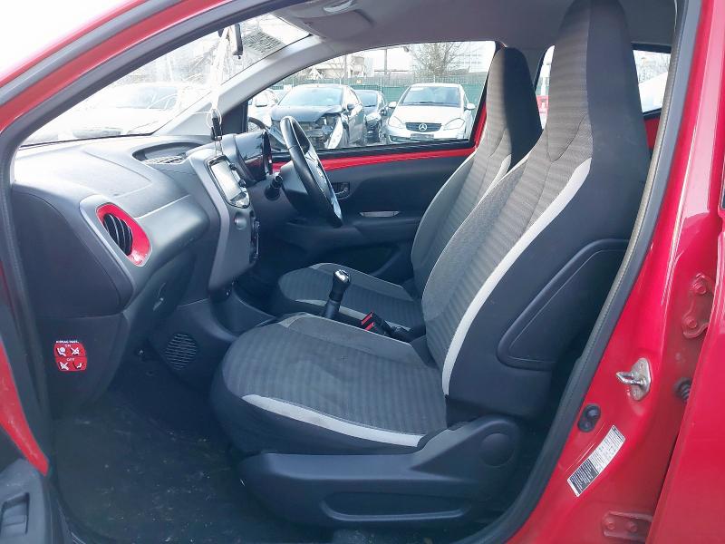 2019 TOYOTA AYGO 1.0 VVT-I X-PLAY 5DR