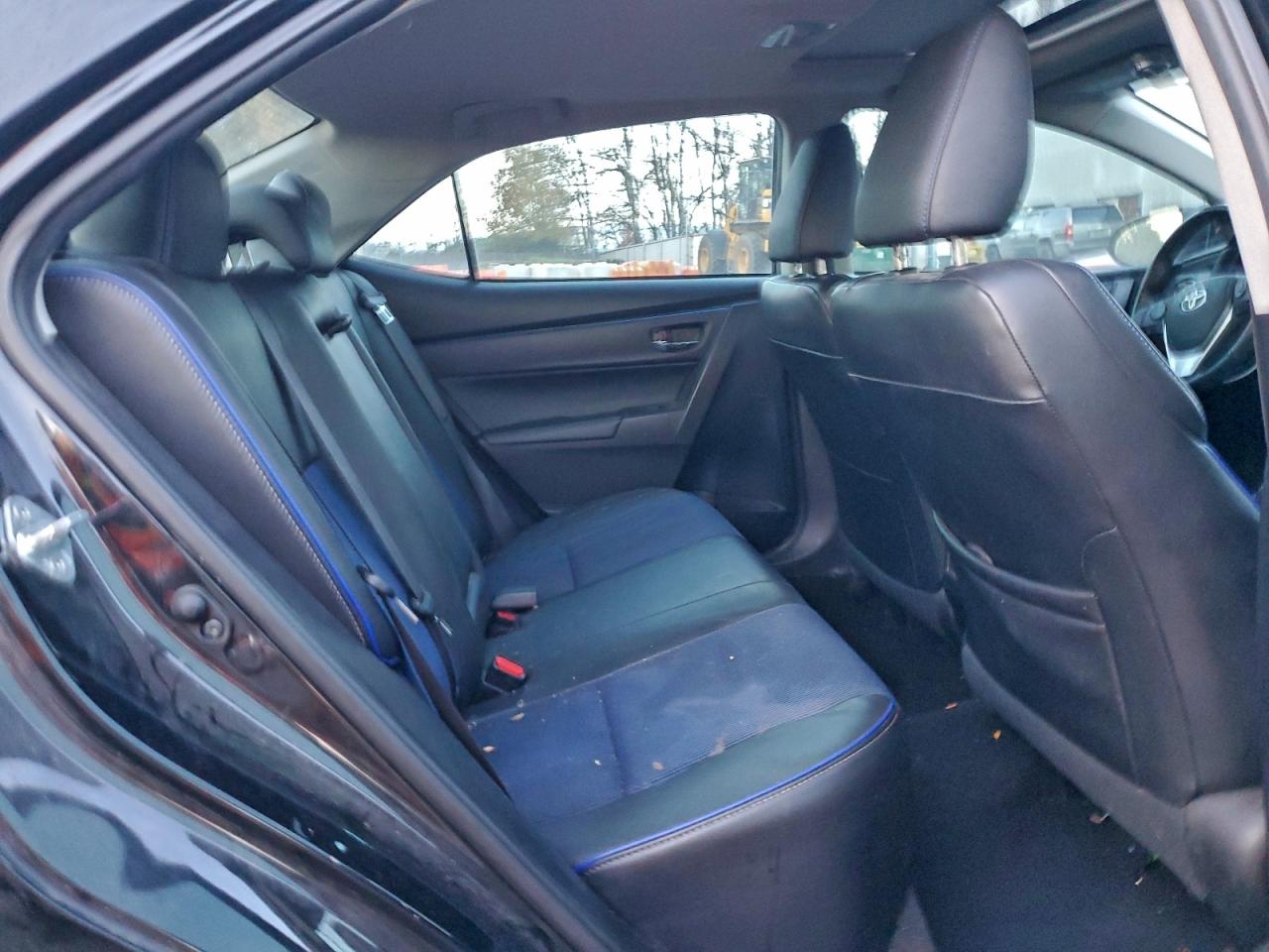 2018 Toyota Corolla L VIN: 2T1BURHEXJC972567 Lot: 95073915