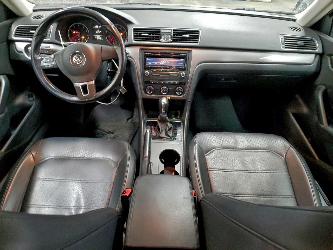 2015 Volkswagen Passat S VIN: 1VWAT7A30FC009623 Lot: 95793915