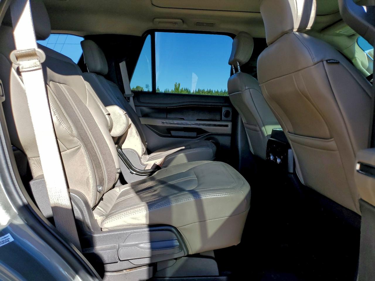 2019 Ford Expedition Limited VIN: 1FMJU1KT0KEA30364 Lot: 96575185