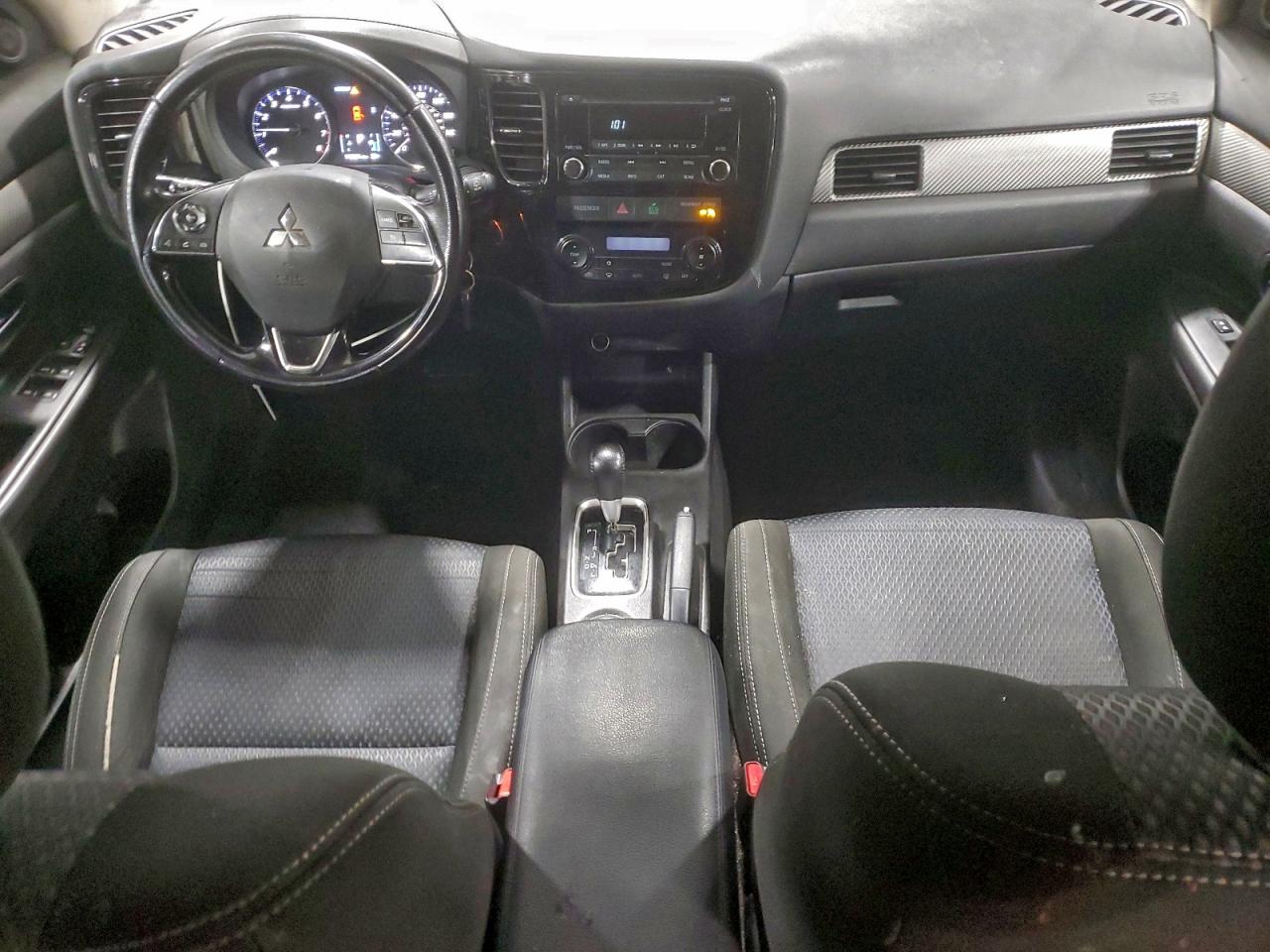 2016 Mitsubishi Outlander Se VIN: JA4AZ3A32GZ031237 Lot: 96259525