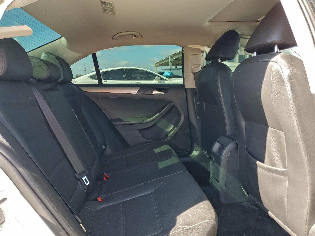 2018 Volkswagen Jetta Se VIN: 3VWDB7AJ7JM232604 Lot: 94888835