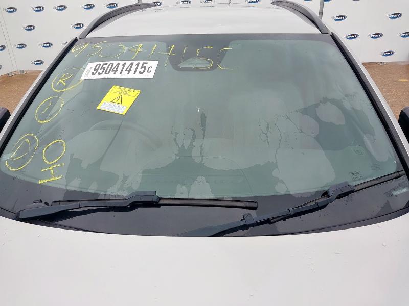 2022 VOLVO XC40 2.0 B3P PLUS DARK 5DR AUTO