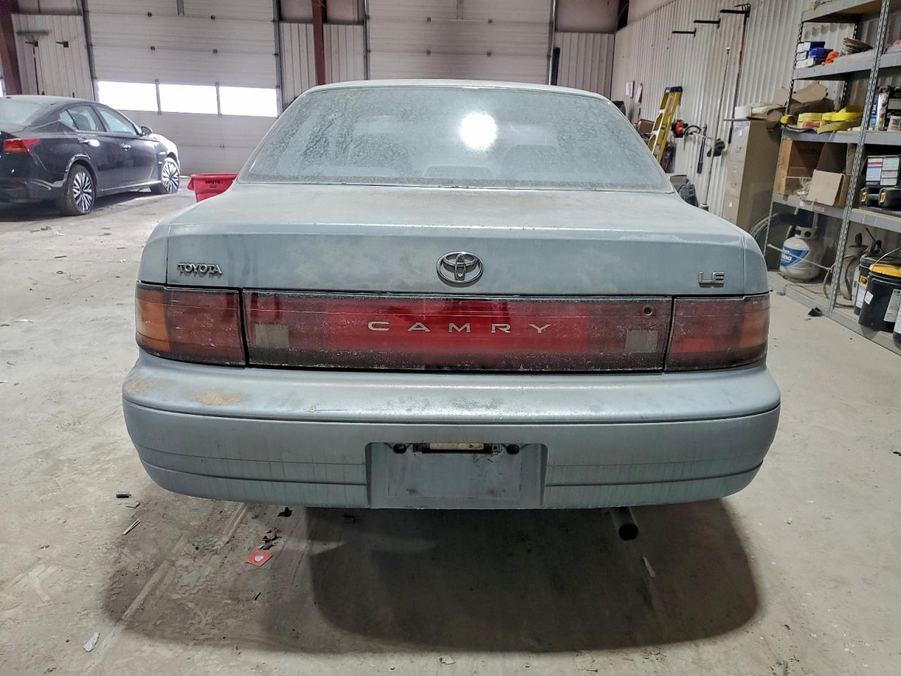 1992 Toyota Camry Le VIN: JT2SK12E5N0009505 Lot: 96627535