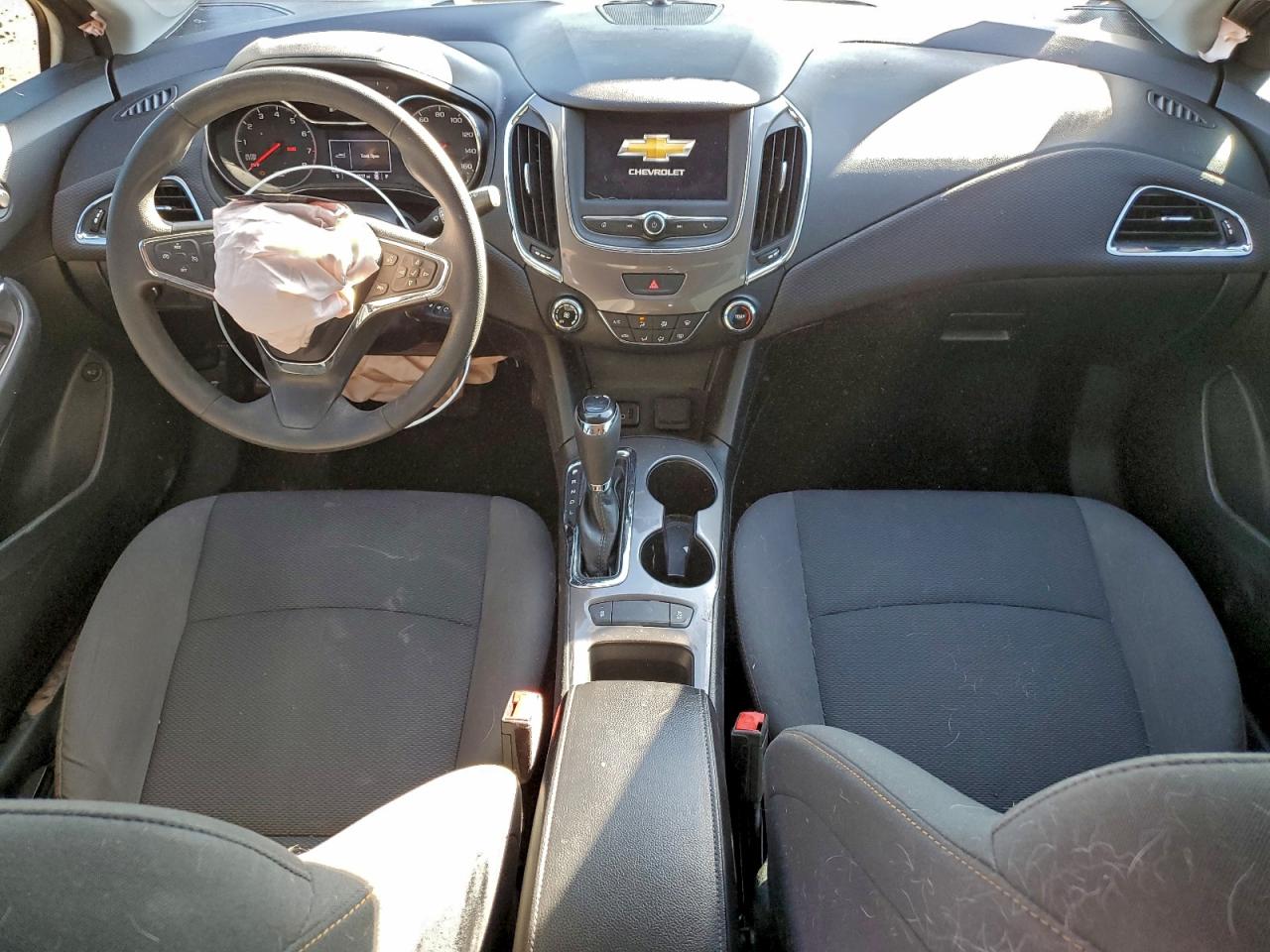 2019 Chevrolet Cruze Ls VIN: 1G1BC5SM3K7128636 Lot: 95794165