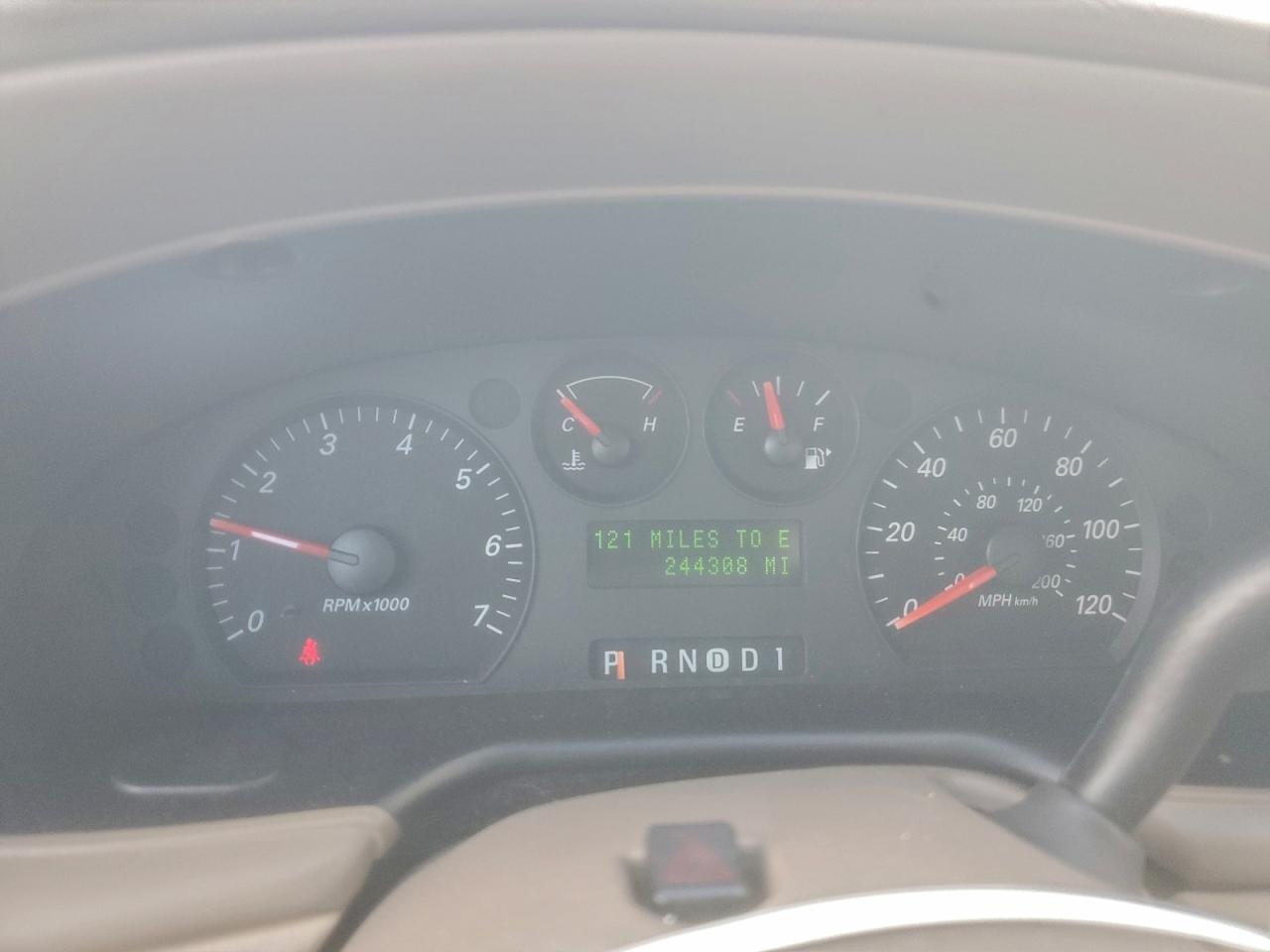 2004 Ford Taurus Ses VIN: 1FAFP55S14G118817 Lot: 95539885