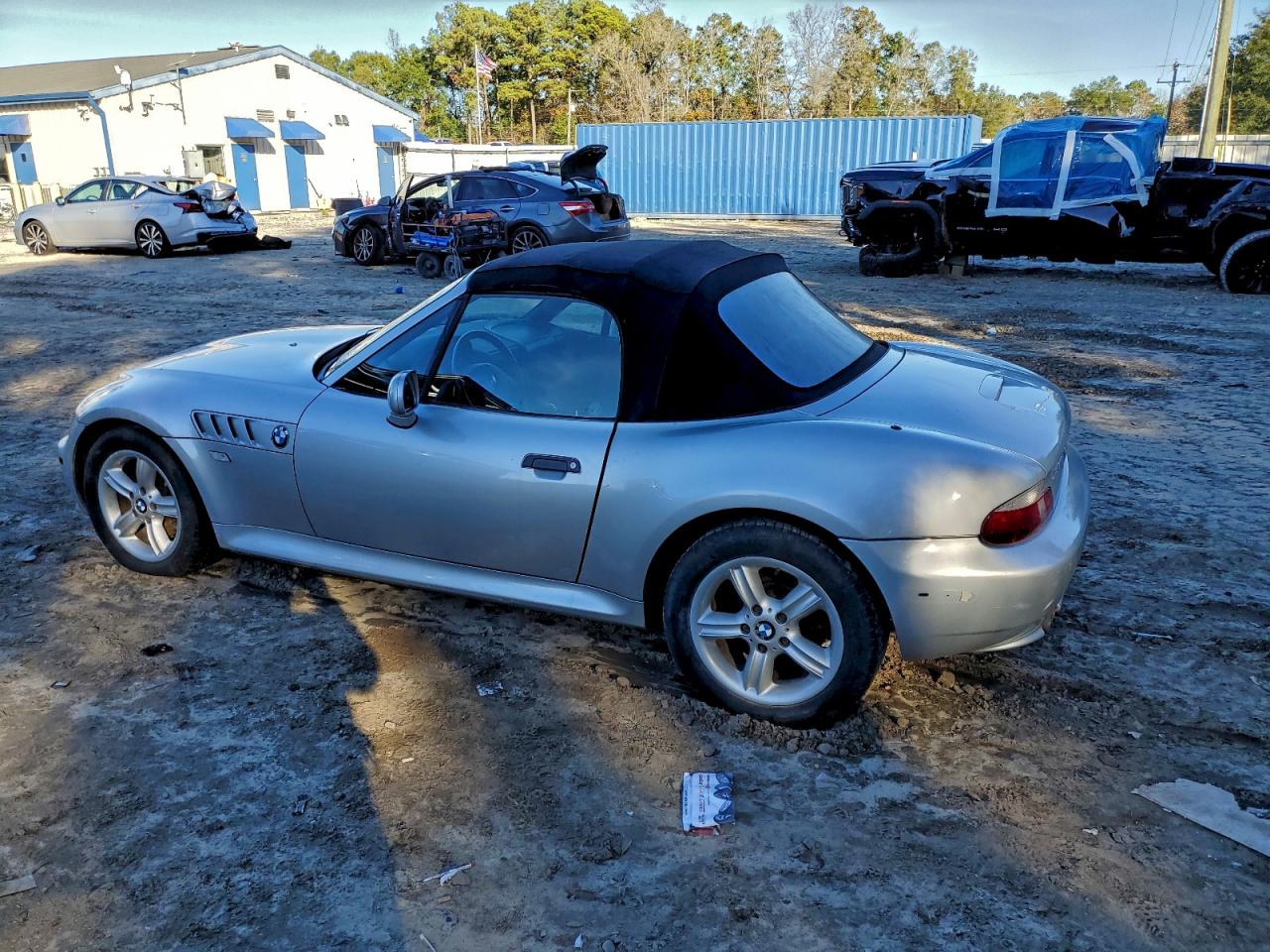 Фото: 4USCH9341YLF87468