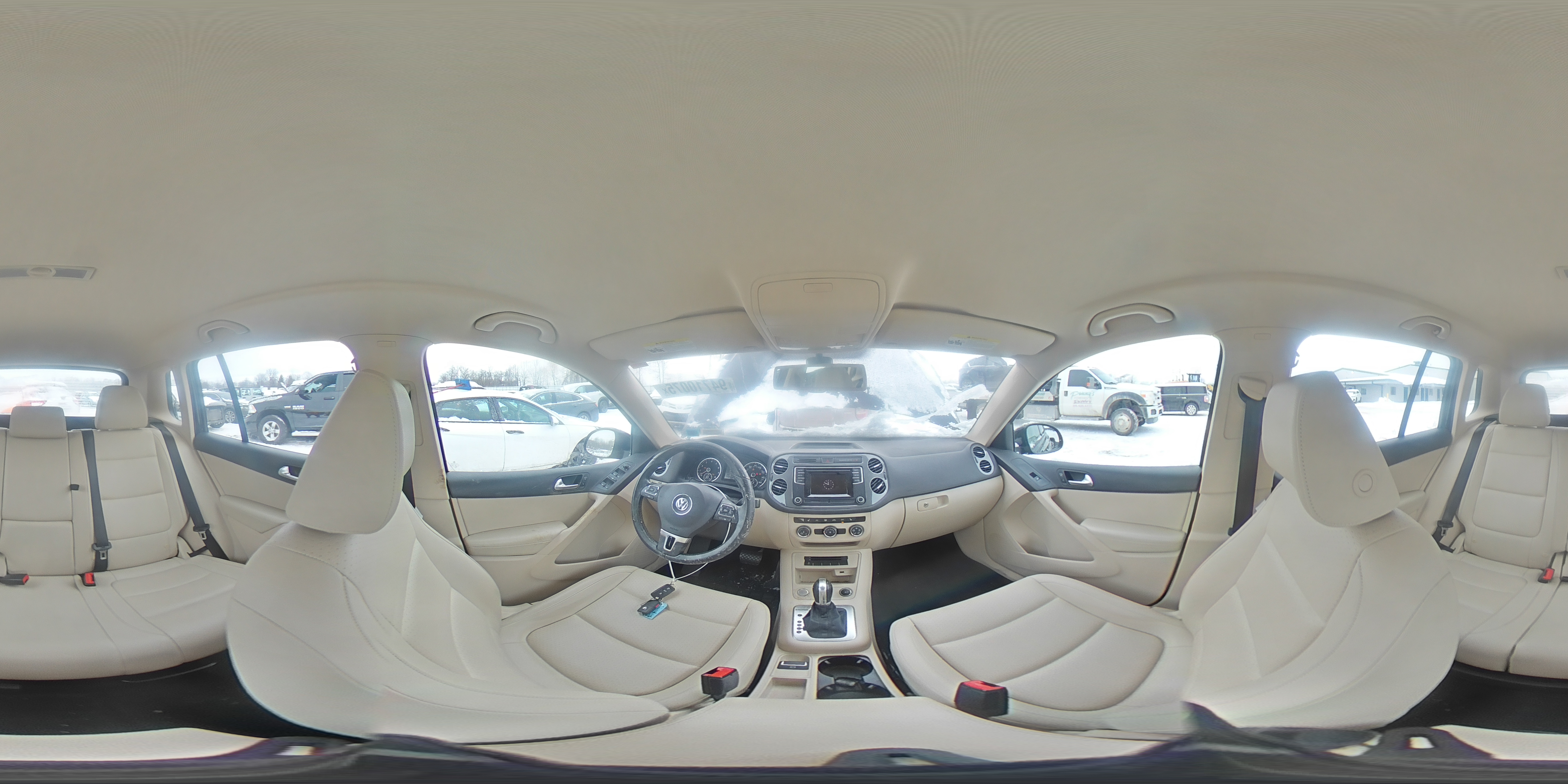 2016 Volkswagen Tiguan S VIN: WVGBV7AX4GW553901 Lot: 94710075