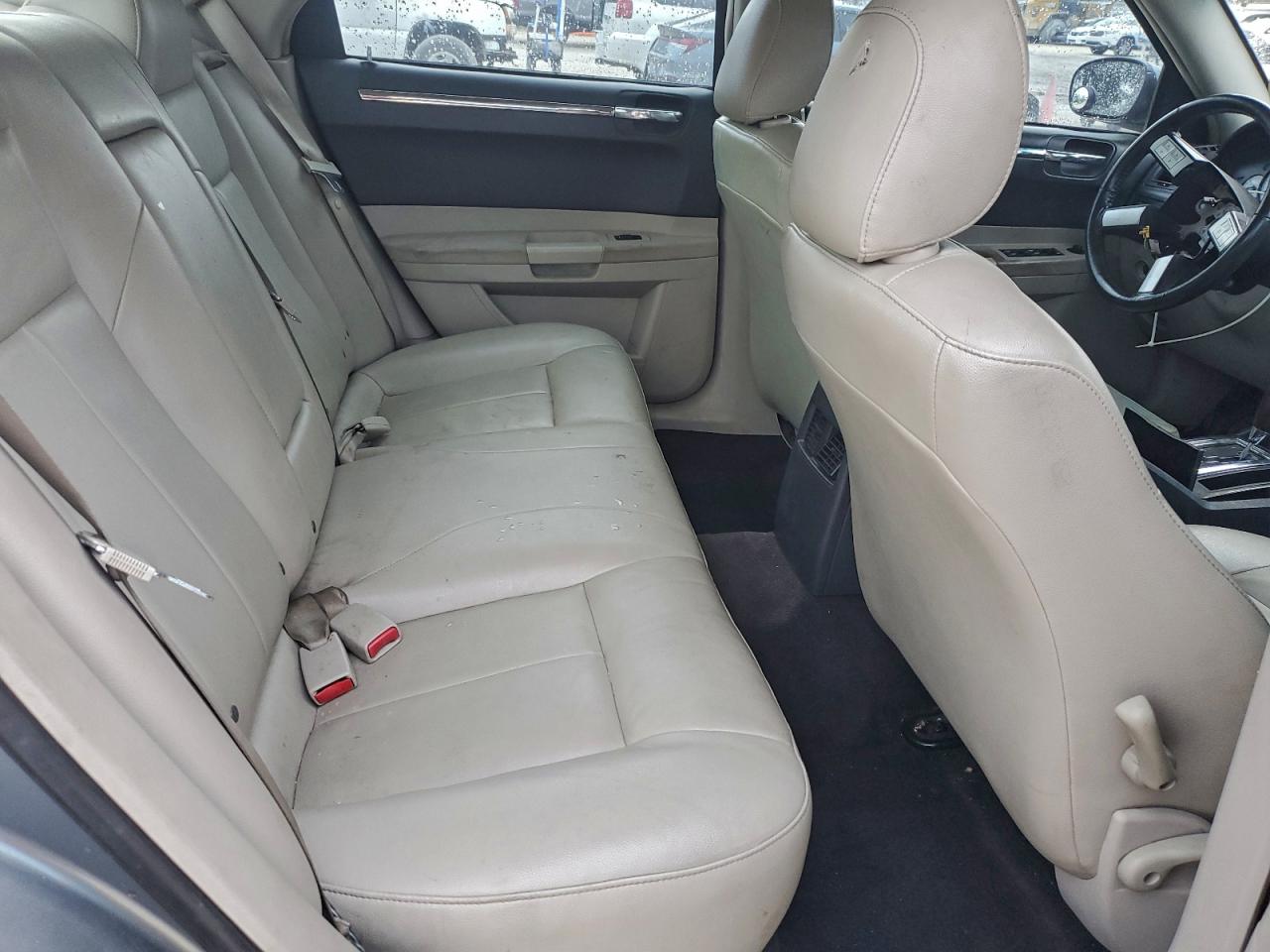 2006 Chrysler 300 Touring VIN: 2C3KA53G16H297705 Lot: 96043485