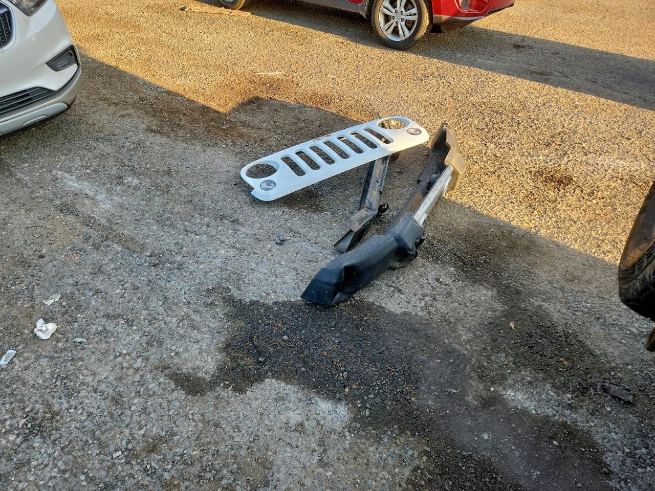 2015 Jeep Wrangler Unlimited Sahara VIN: 1C4BJWEG8FL529279 Lot: 94895845