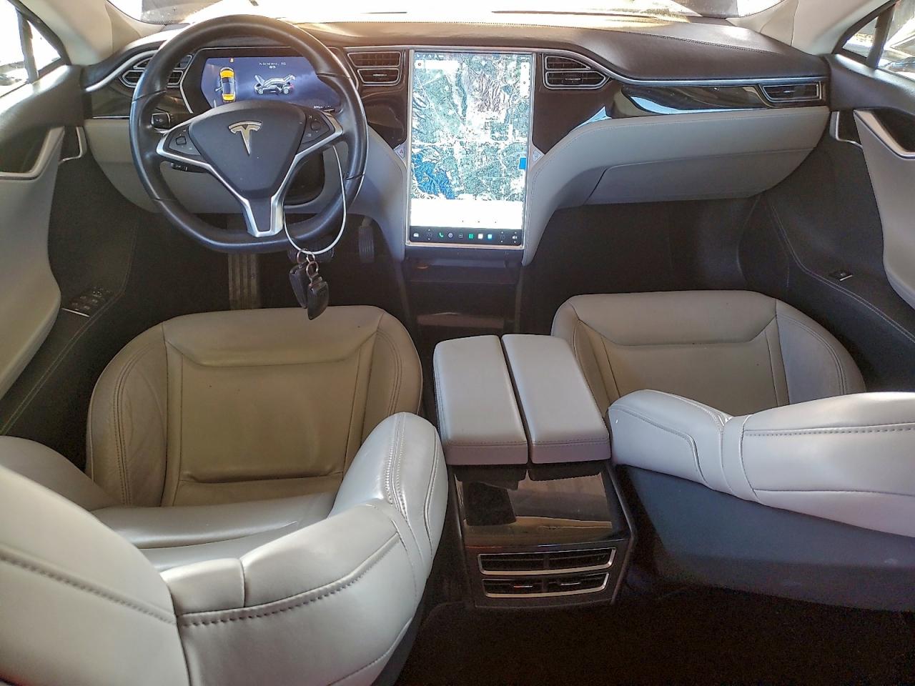 2015 Tesla Model S 85 VIN: 5YJSA1H1XFF091538 Lot: 95718125