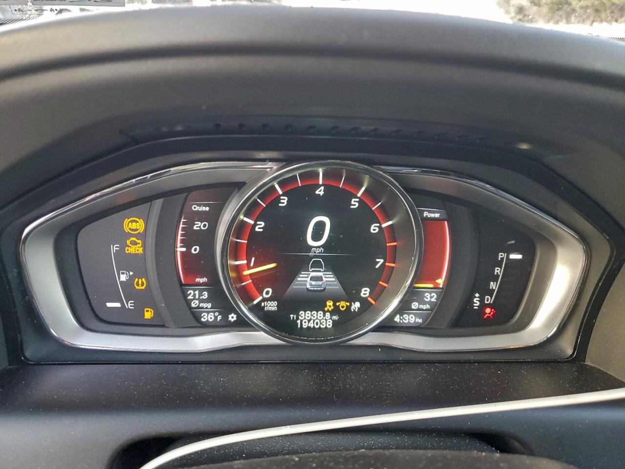 2015 Volvo Xc60 T6 Platinum VIN: YV4902RM2F2663783 Lot: 97209955