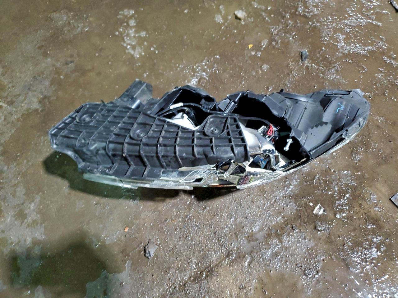 2017 Ford Escape S VIN: 1FMCU0F75HUD58121 Lot: 95505005