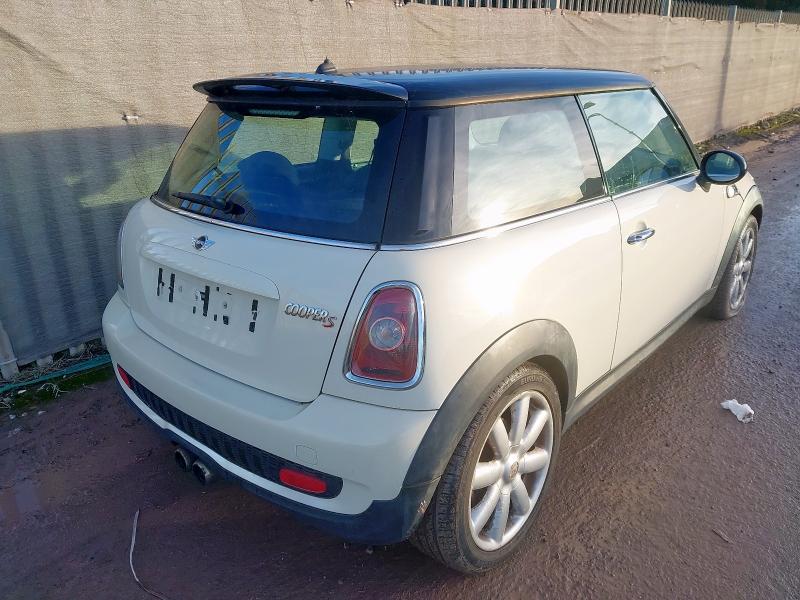 2009 MINI HATCHBACK 1.6 COOPER S 3DR