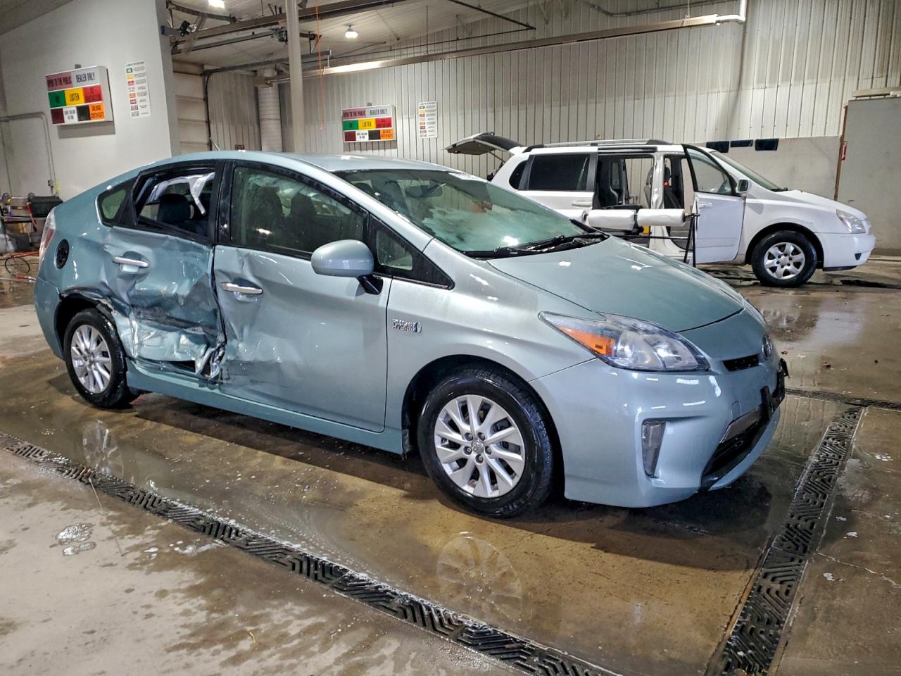 2012 Toyota Prius Plug-In VIN: JTDKN3DP3C3016036 Lot: 97212485