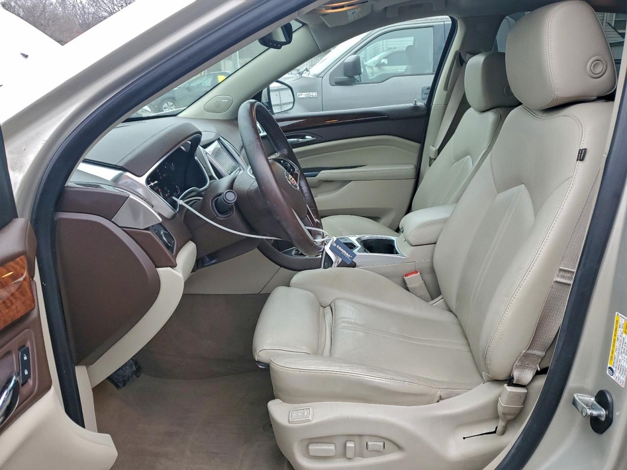 2015 Cadillac Srx Luxury Collection VIN: 3GYFNEE37FS639581 Lot: 94923935