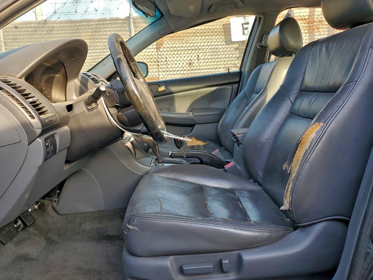 2007 Honda Accord Ex VIN: 1HGCM668X7A016939 Lot: 96770565