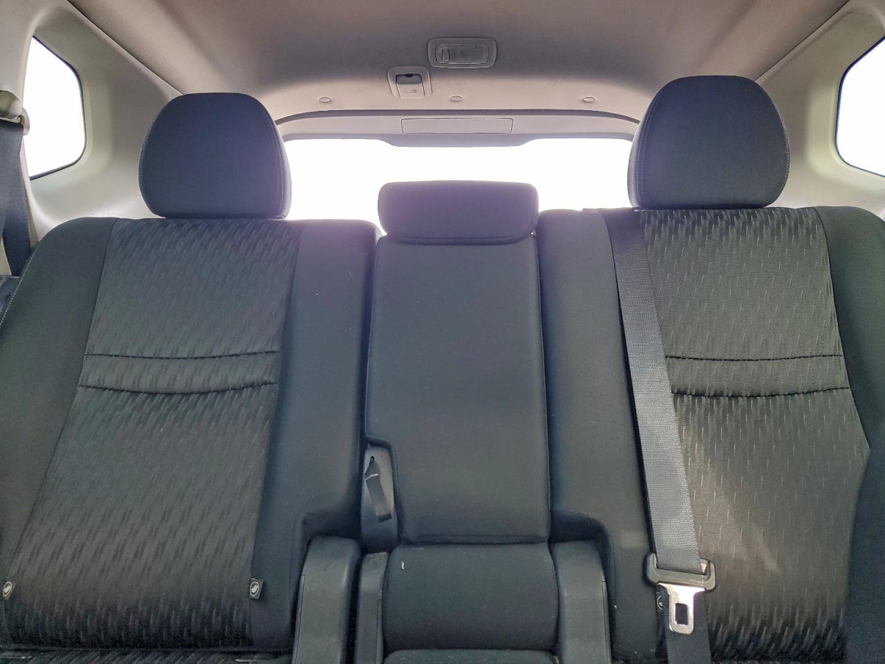 2019 Nissan Rogue S VIN: KNMAT2MV3KP516229 Lot: 95428295