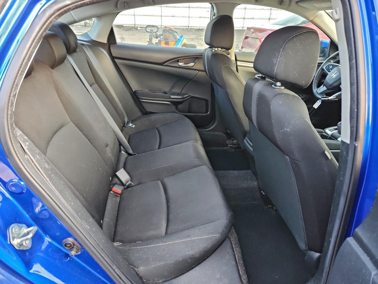 2020 Honda Civic Lx VIN: 2HGFC2F68LH586926 Lot: 90324425