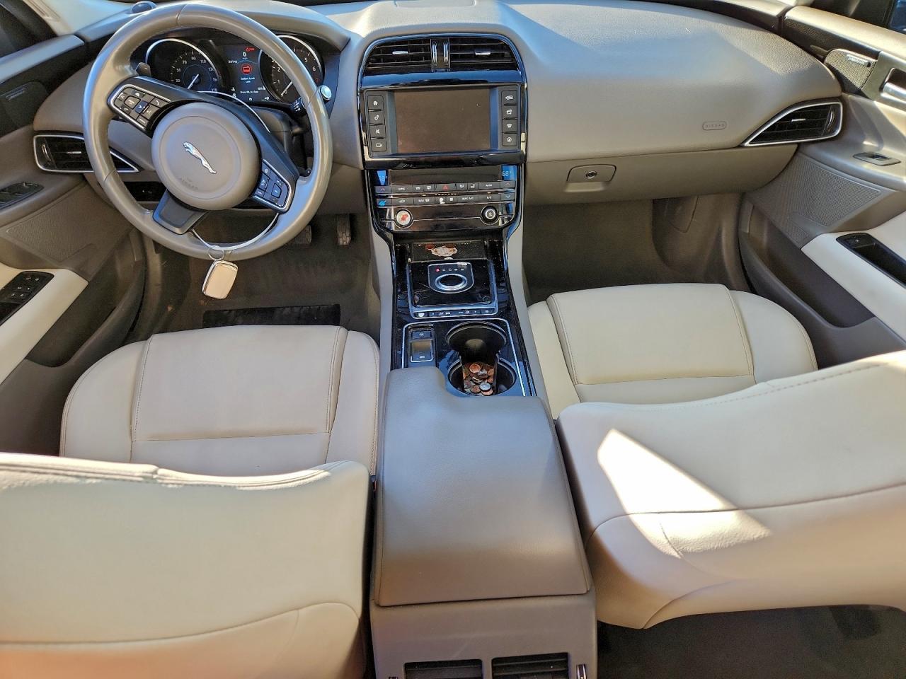 2017 Jaguar Xe Premium VIN: SAJAD4BGXHA959875 Lot: 94905165