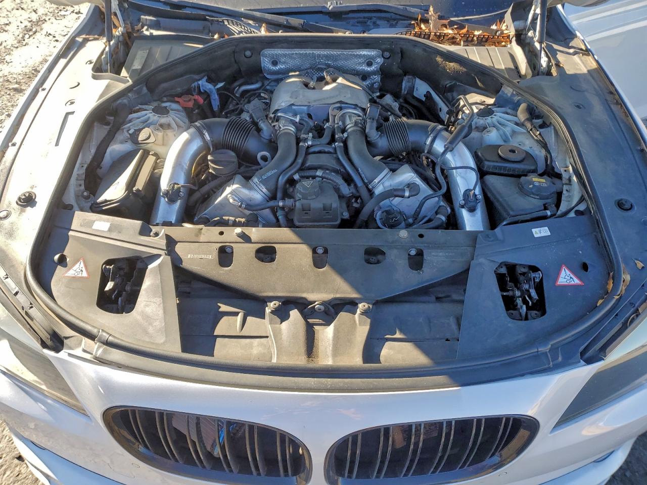 2011 BMW 750 Lxi VIN: WBAKC8C56BC433858 Lot: 94308455