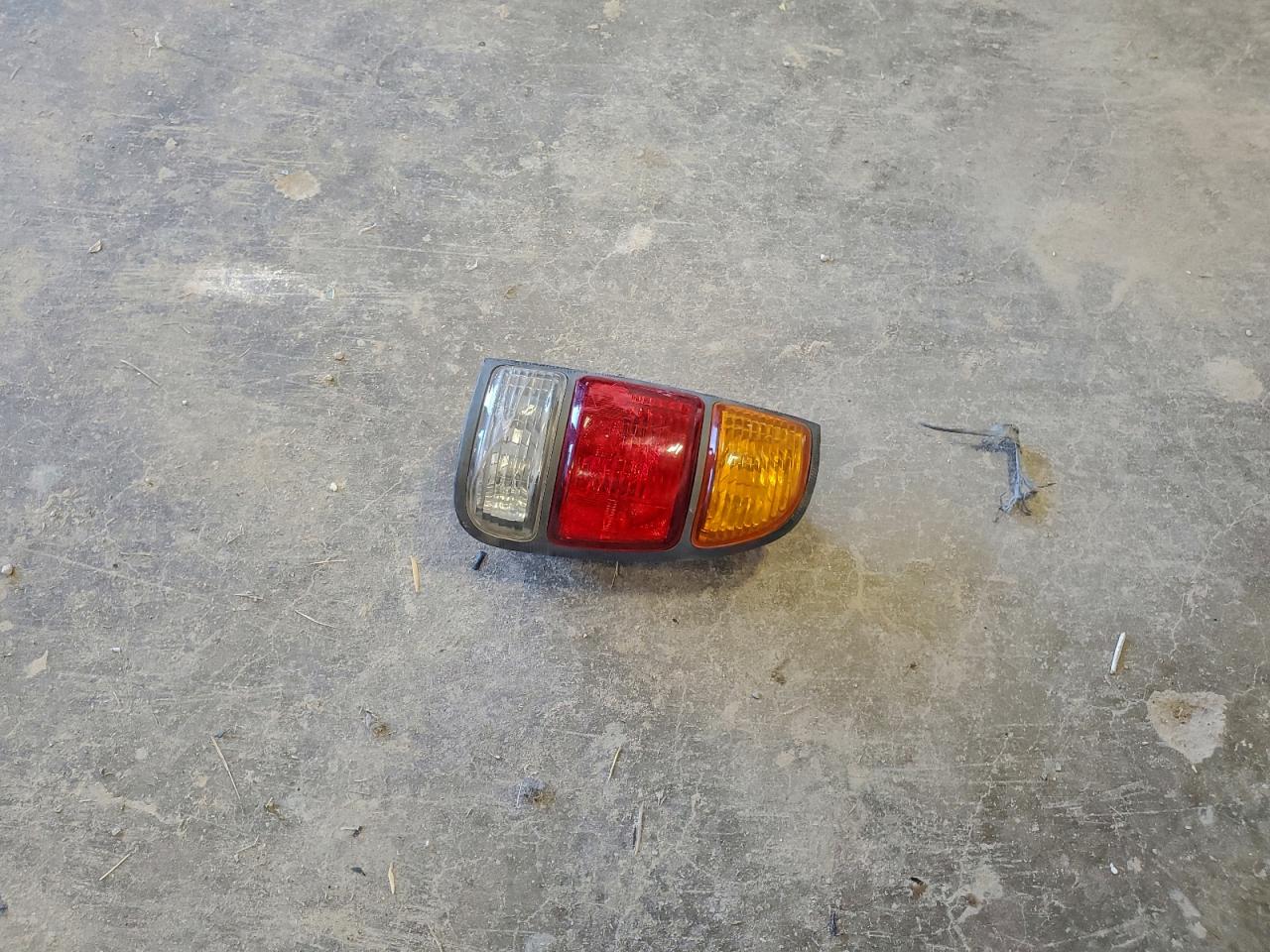 2000 Toyota Tundra Access Cab VIN: 5TBRT3412YS007651 Lot: 96480525