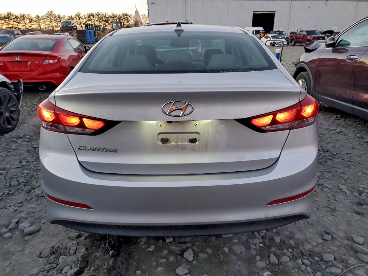 2018 Hyundai Elantra Sel VIN: 5NPD84LF9JH399920 Lot: 96592675
