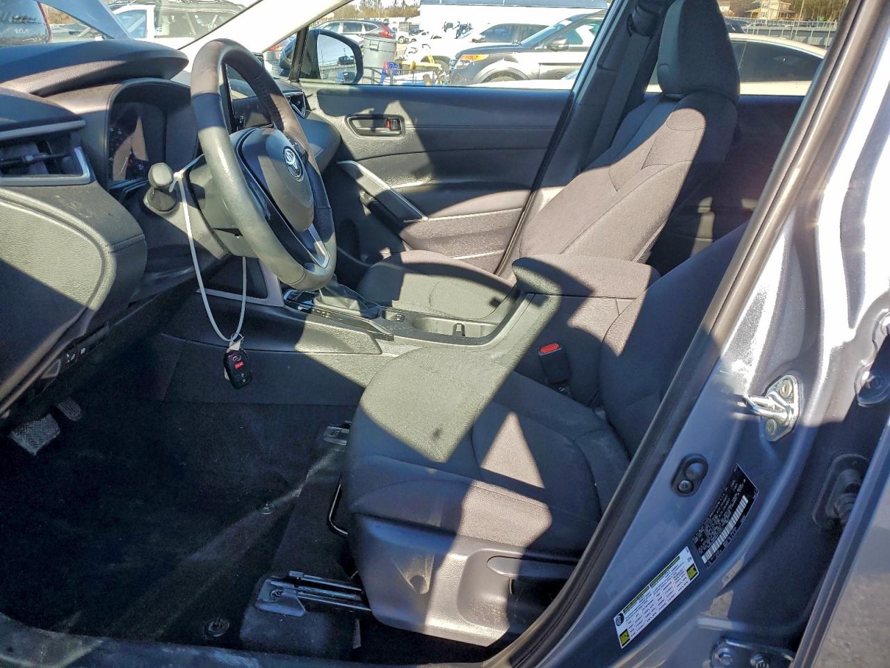 2024 Toyota Corolla Cross Le VIN: 7MUBAABGXRV114741 Lot: 94180765