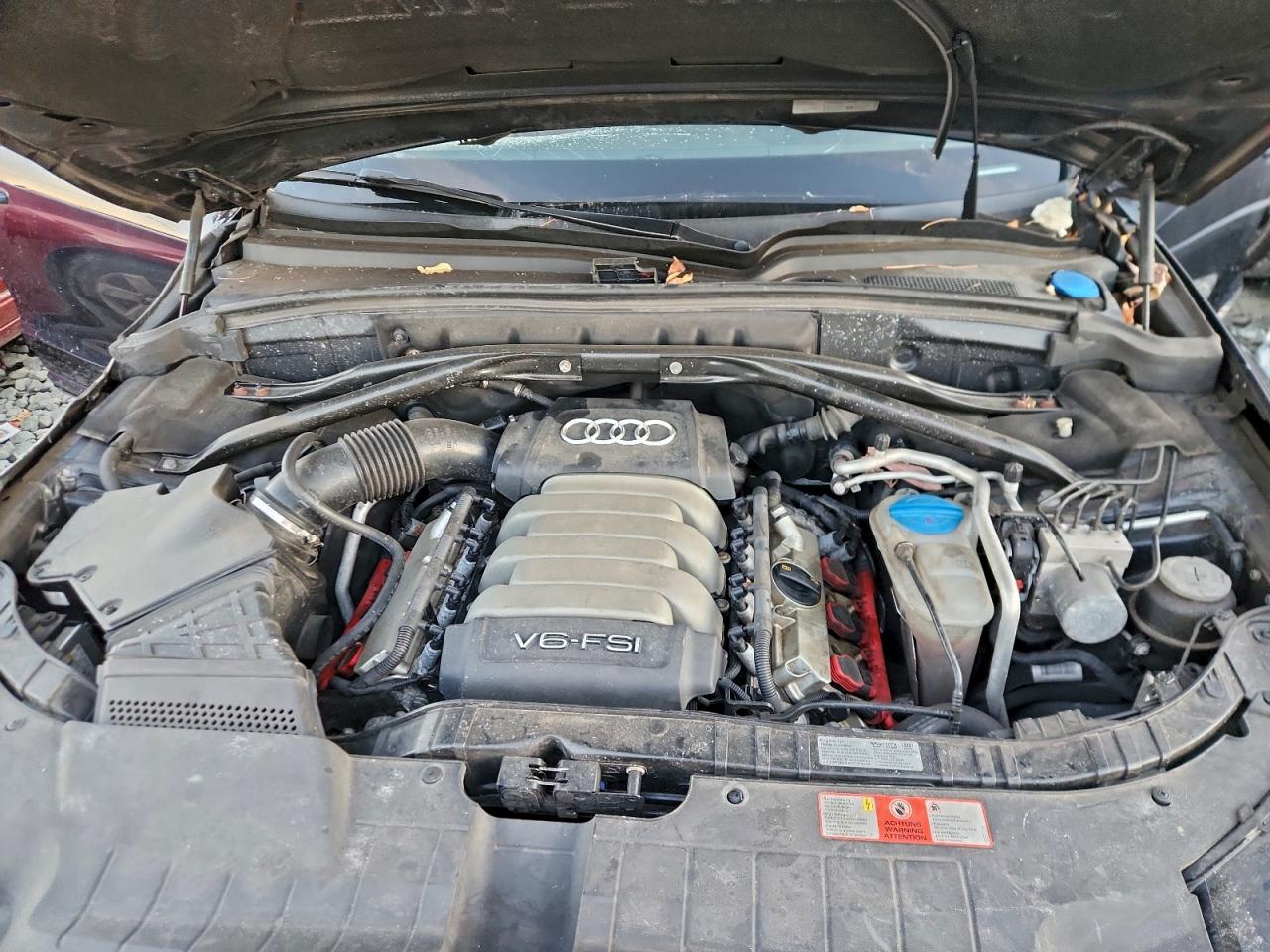 2010 Audi Q5 Premium Plus VIN: WA1LKAFP2AA011945 Lot: 94491875