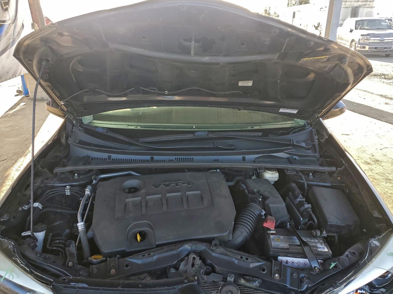 2015 Toyota Corolla L VIN: 2T1BURHE9FC452738 Lot: 94692845