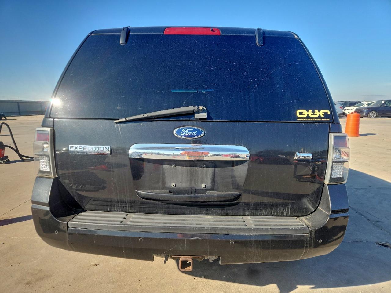 2011 Ford Expedition Limited VIN: 1FMJU1K51BEF07918 Lot: 96165105