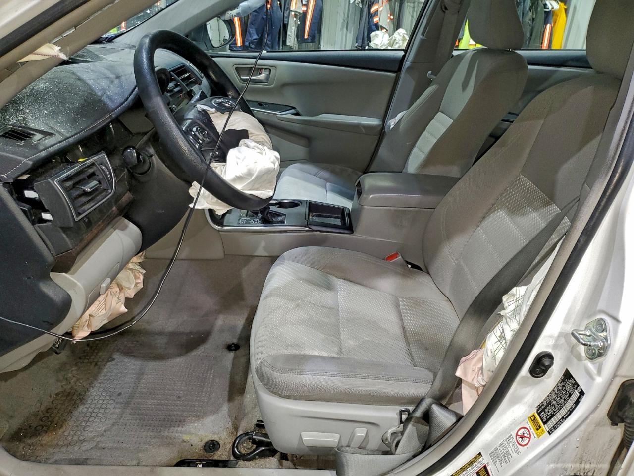 2016 Toyota Camry Le VIN: 4T4BF1FK7GR564917 Lot: 94740685