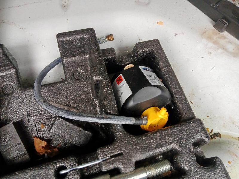 2012 VOLVO S60 D3 [136] R DESIGN 4DR