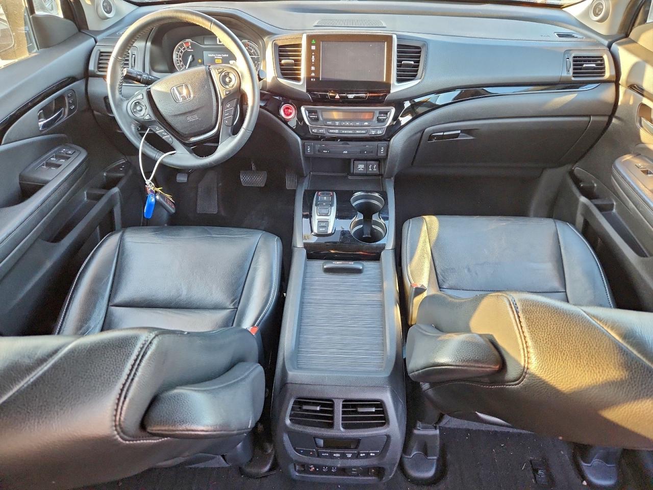 2016 Honda Pilot Touring VIN: 5FNYF6H9XGB081995 Lot: 95556015