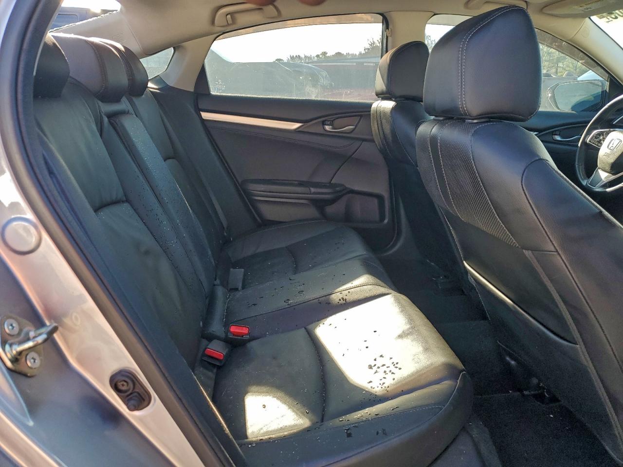 2016 Honda Civic Touring VIN: 19XFC1F98GE025856 Lot: 97407905