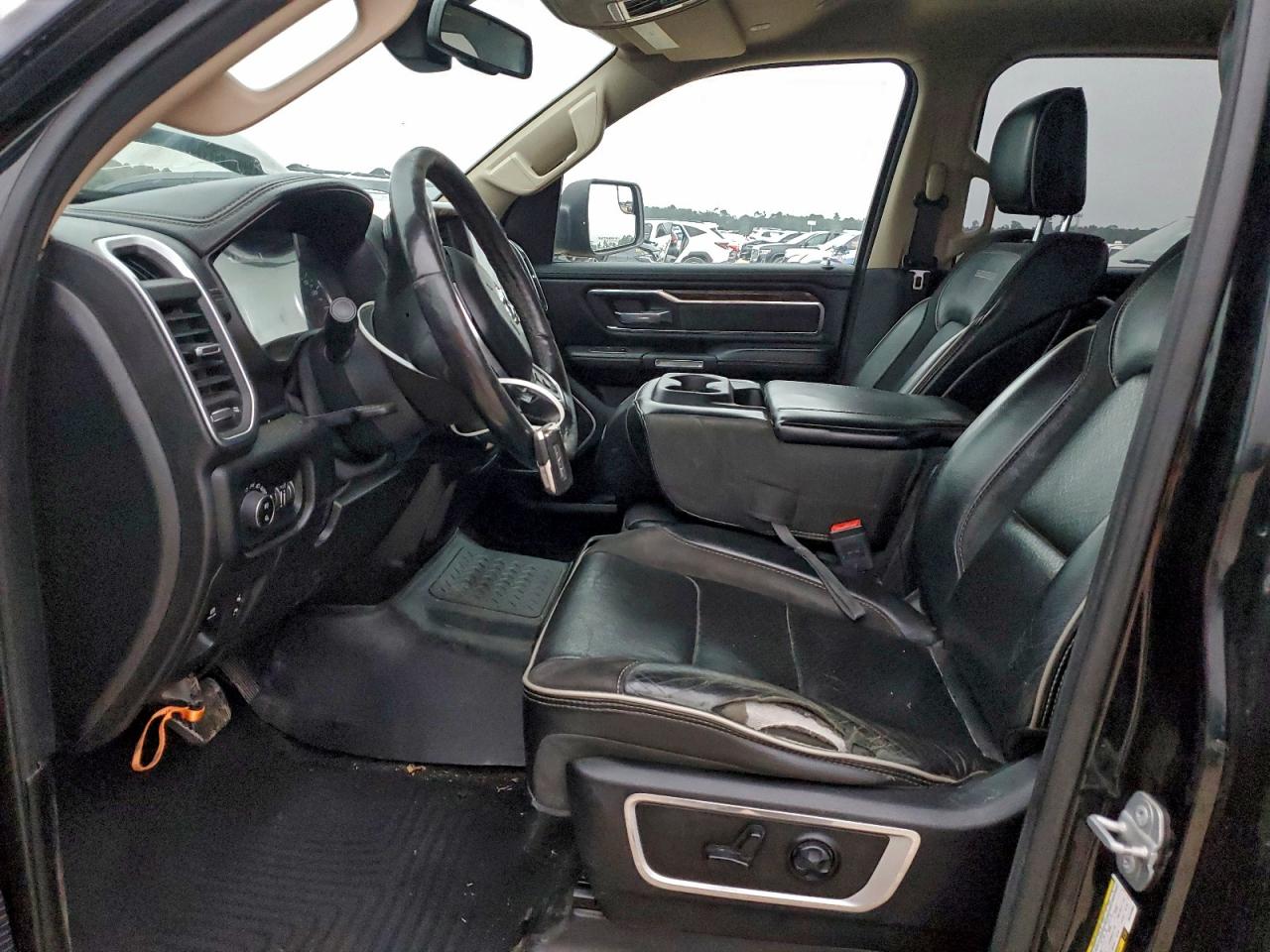 2019 Ram 1500 Laramie VIN: 1C6SRFJT1KN735903 Lot: 95426455