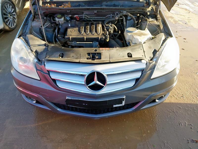 2009 MERCEDES-BENZ B CLASS B180 CDI SE 5DR CVT AUTO