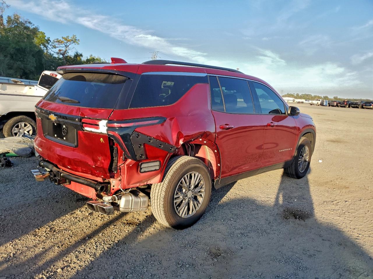 2025 Chevrolet Traverse Lt VIN: 1GNEVGRS8SJ270165 Lot: 97541285