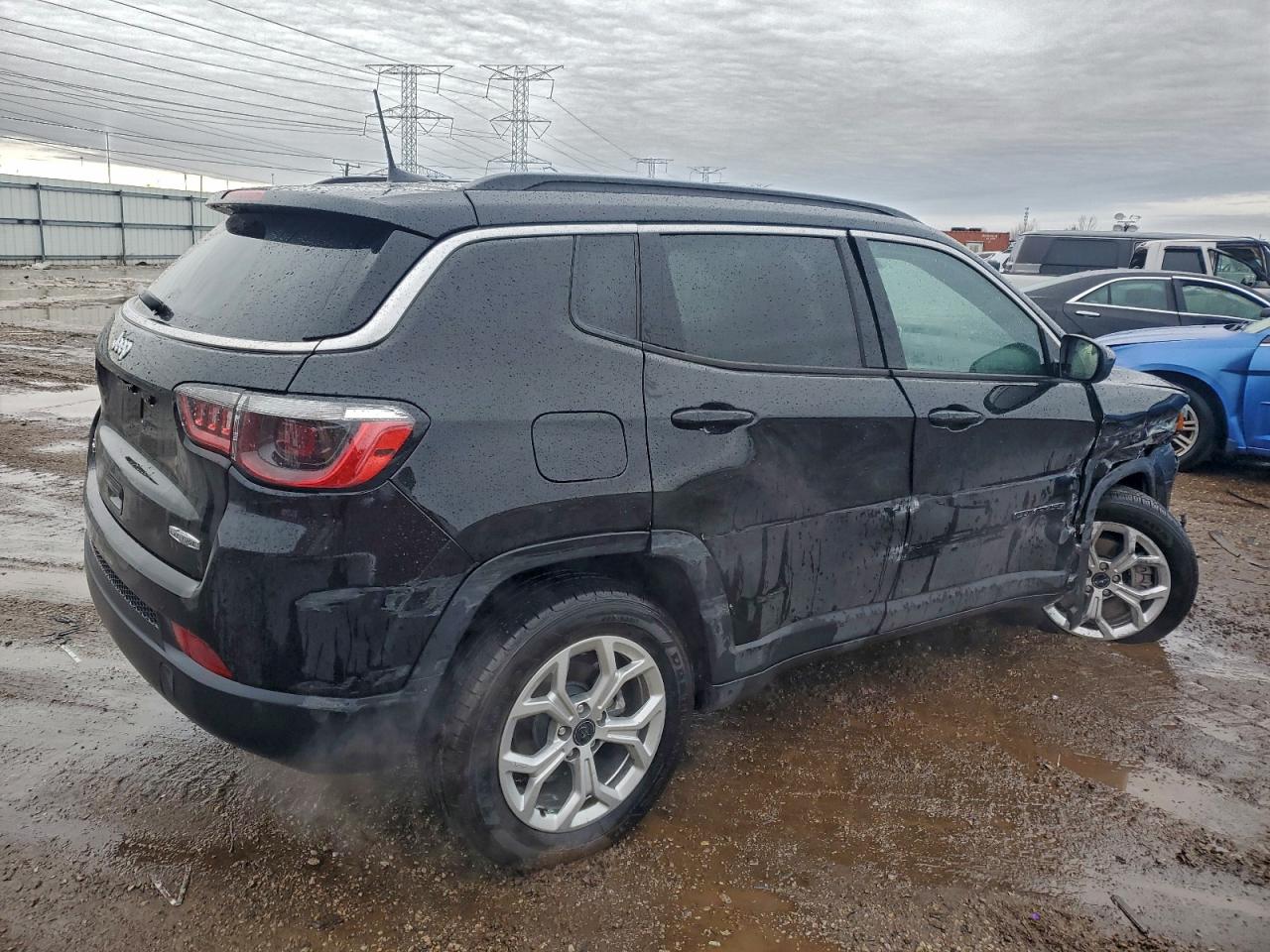 2025 Jeep Compass Latitude VIN: 3C4NJDBN2ST602407 Lot: 97656905