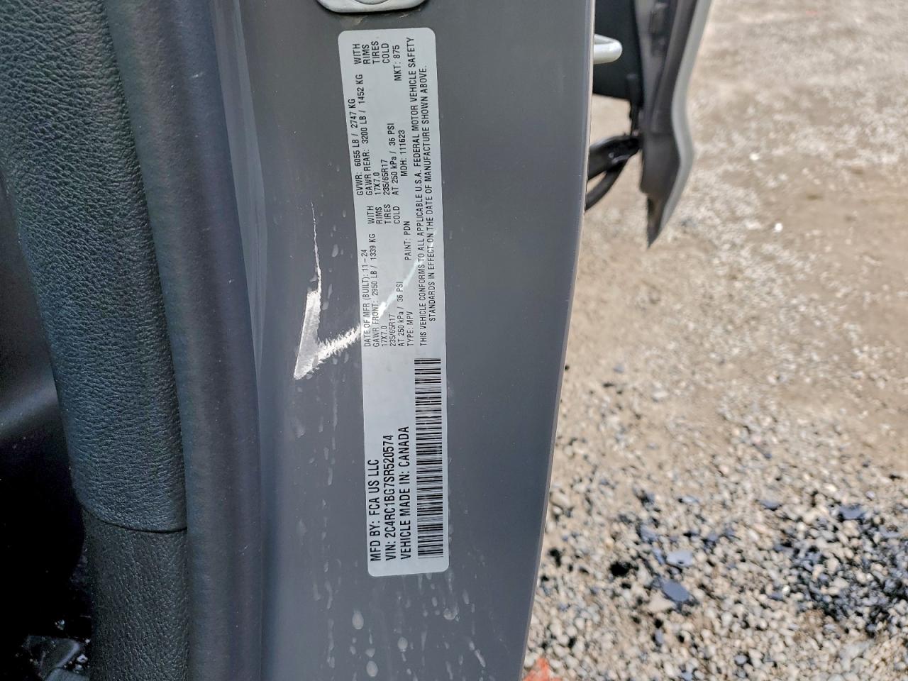 2025 Chrysler Pacifica Select VIN: 2C4RC1BG7SR520574 Lot: 96210055